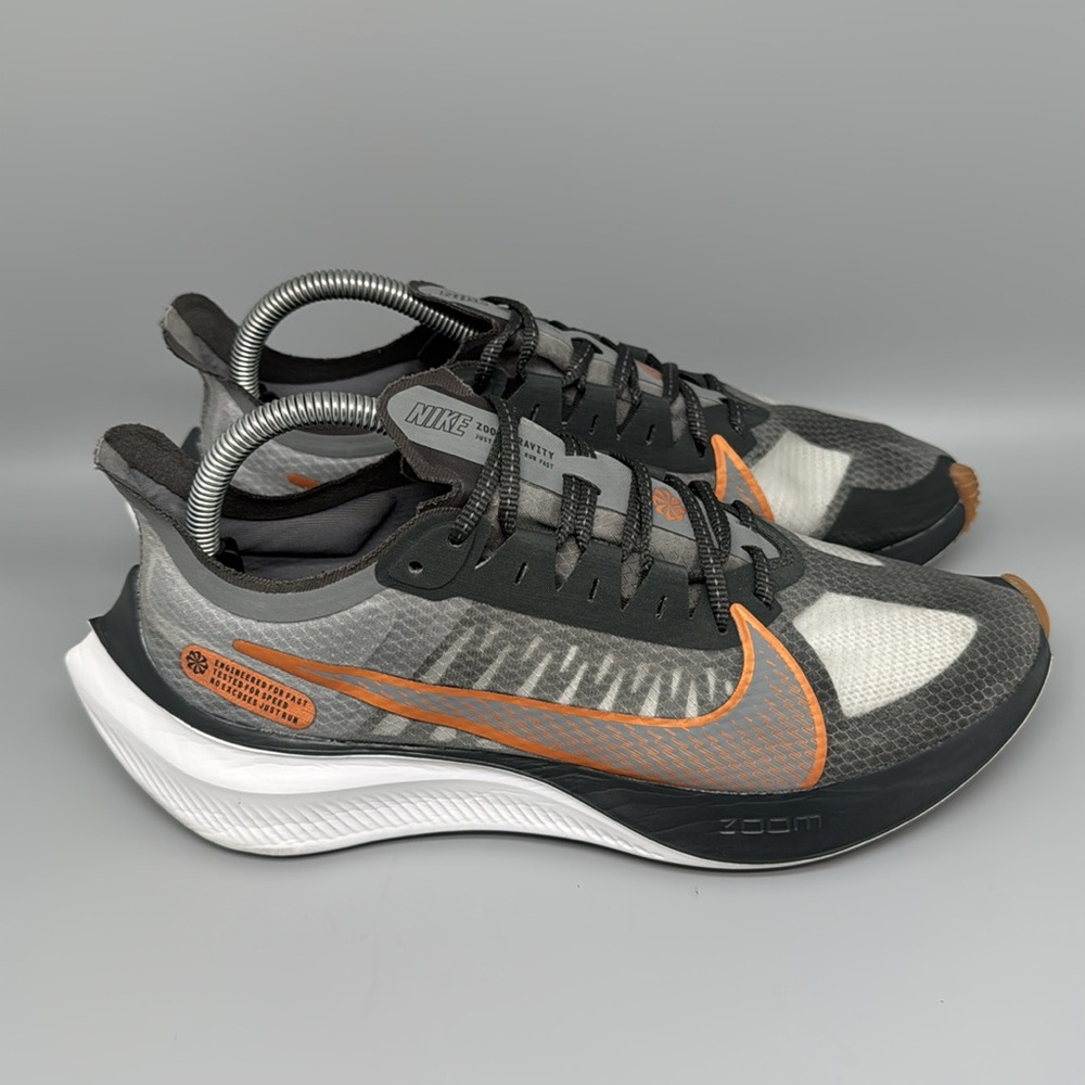 Nike Zoom Gravity Smoke Gray Running Shoes BQ3202-010 Men's Sz 8.5 Women's Sz 10